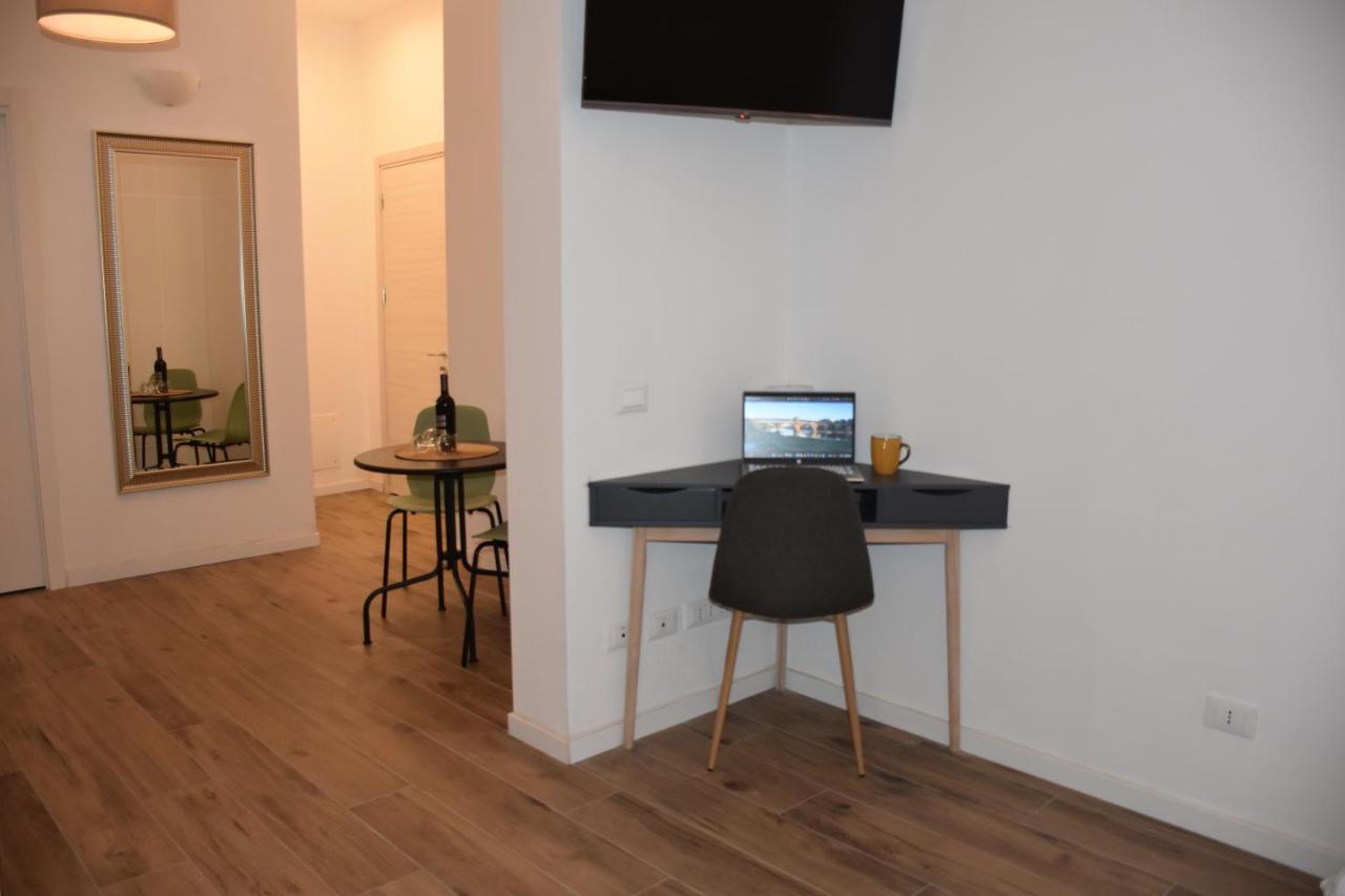R & A Minerva Suites Pavia Exterior foto