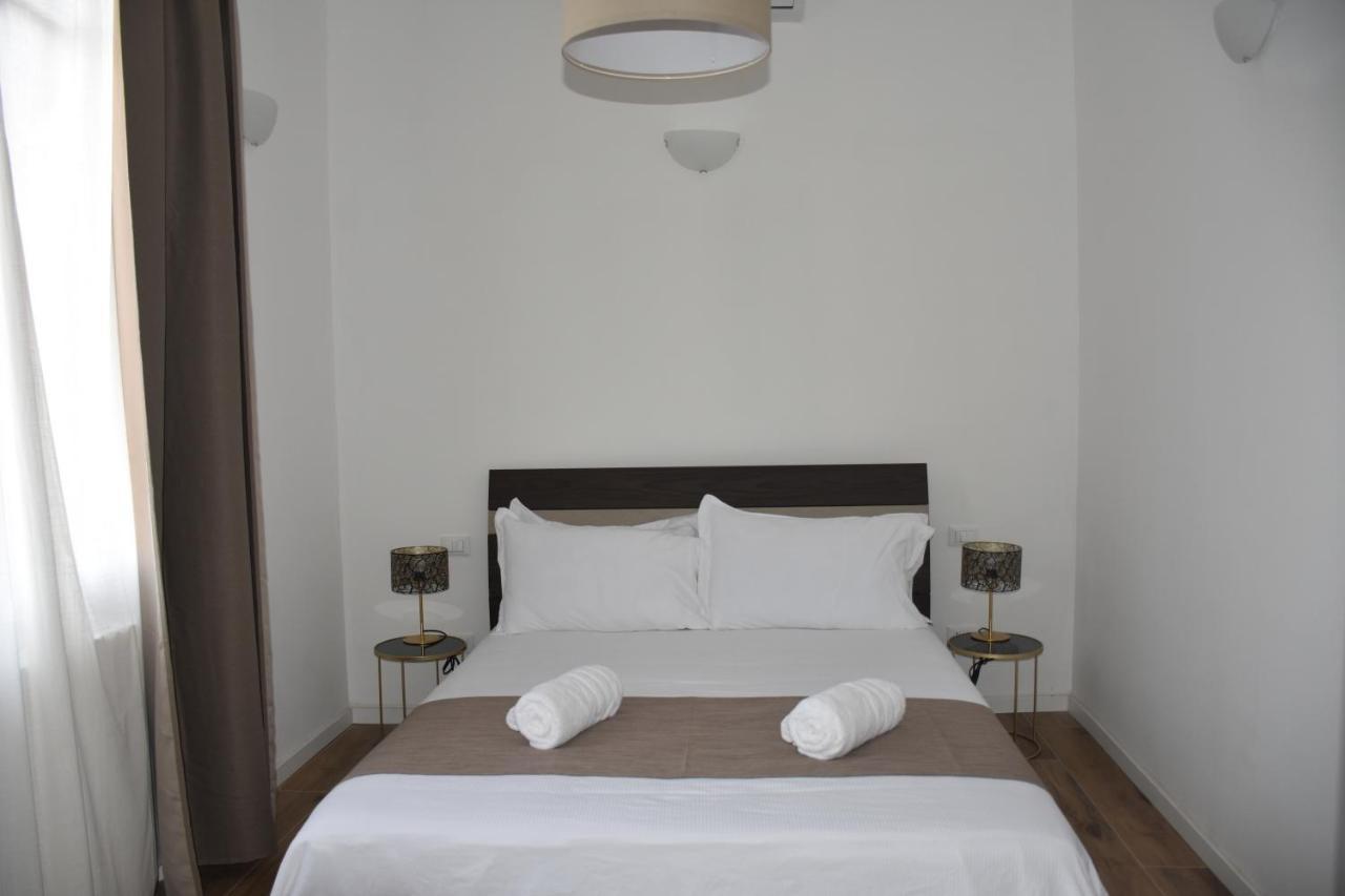 R & A Minerva Suites Pavia Exterior foto