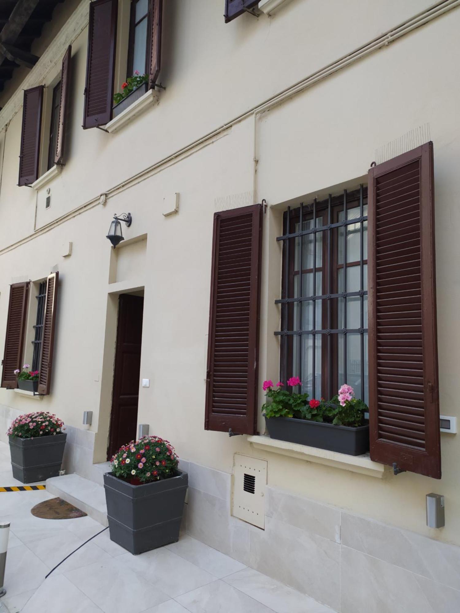 R & A Minerva Suites Pavia Exterior foto